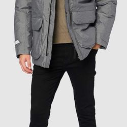 Brand New -XXL  Helly-Hansen Men's Nordsjo Waterproof Windproof Breathable Parka Jacket