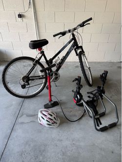 Diamondback Lustre 2 Mountain bike with Rack, Pump and Helmet