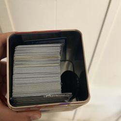 Pokémon Mystery Tin!!!!!! 100+cards