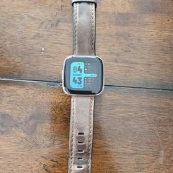 Fitbit Versa 2