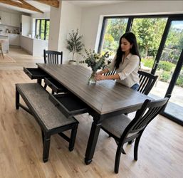 Tyler Creek Black-Gray Dining Room Set
Table+4 Side Chairs+Bench