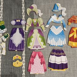 Melissa and Doug Magnetic Dress Up Doll Princess Elise 8" inches