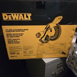 Dewalt DWS716 Double Miter Saw In Box 
