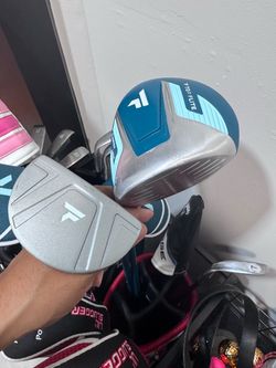 Women’s driver and putter