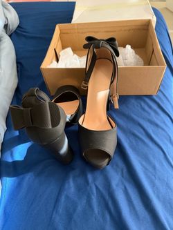 Zapato de tacón grueso