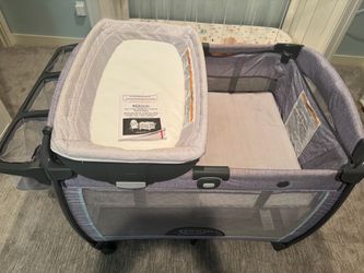 Pack n Play Day2Dream Playard and Bedside Sleeper