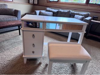 Ashley Furniture make up vanity