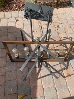 Modern Industrial Ceiling Light Fixture – Great Condition!