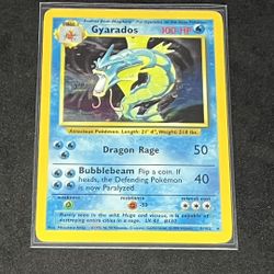 GYARADOS 6/102 UNLIMITED