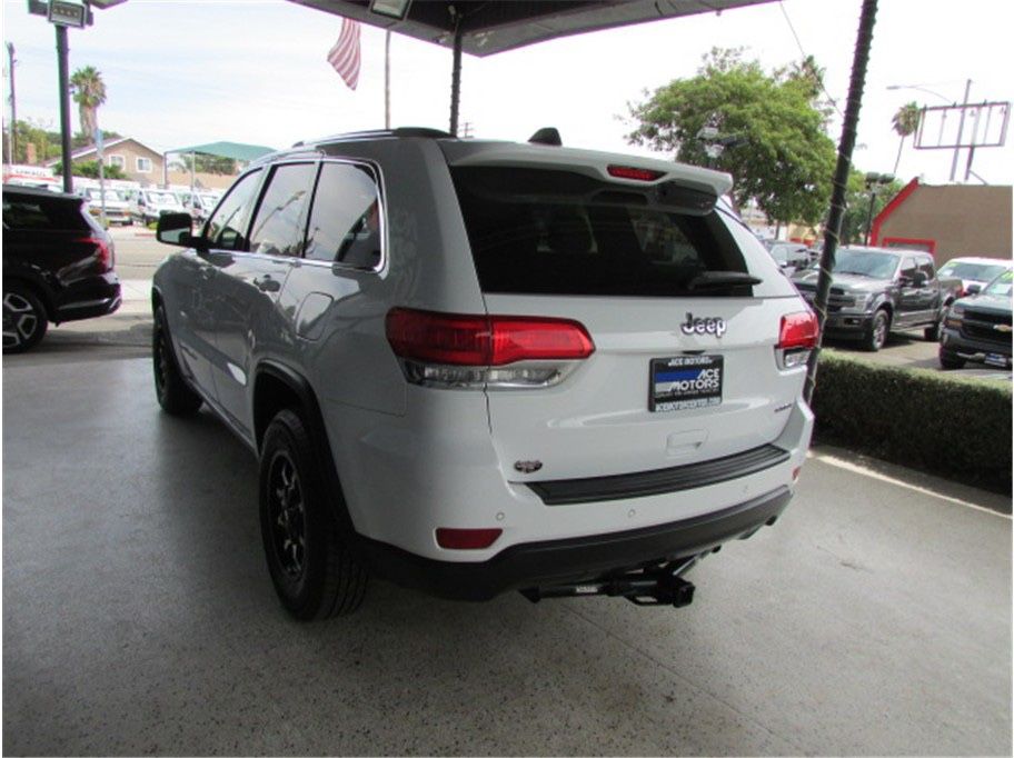 2017 Jeep Grand Cherokee