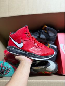LeBron 8 Christmas size 9.5 VNDS