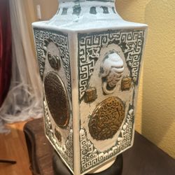 Beautiful Table Lamp 