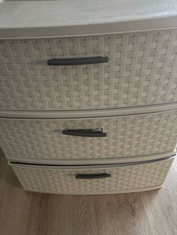 STORAGE BINS