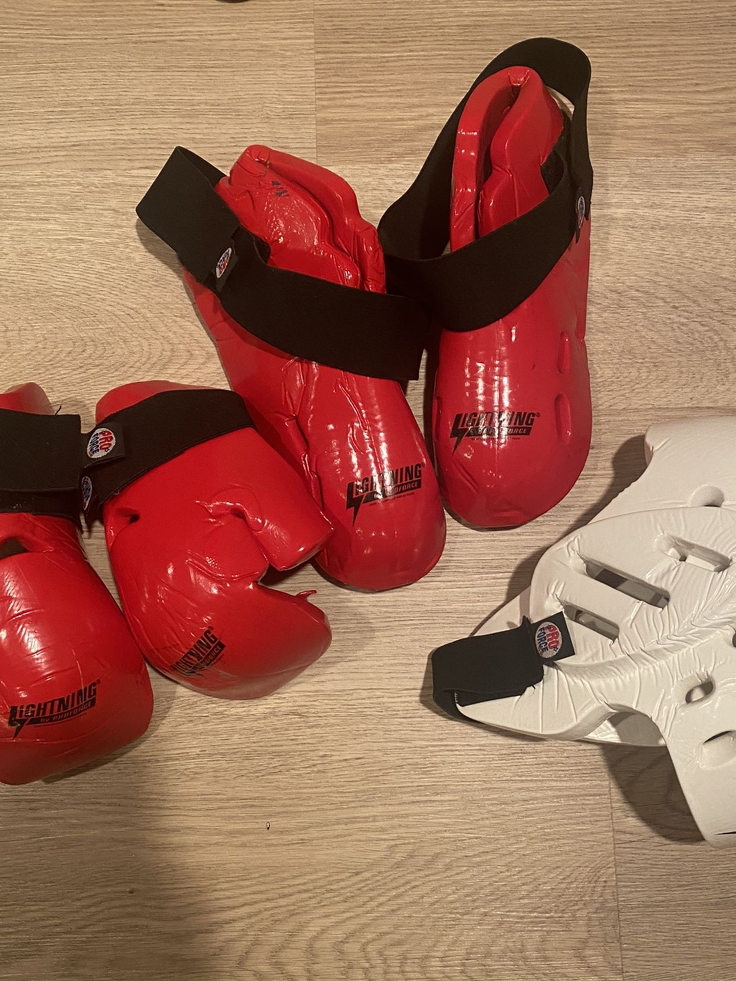 Sparring Gear Shoes Helmet Gloves Red