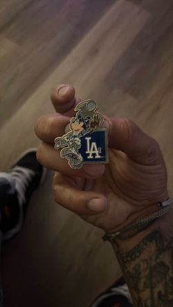 LA Dodgers Mickey Mouse Enamel Pin