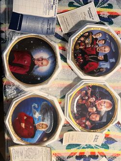Star trek vintage plates