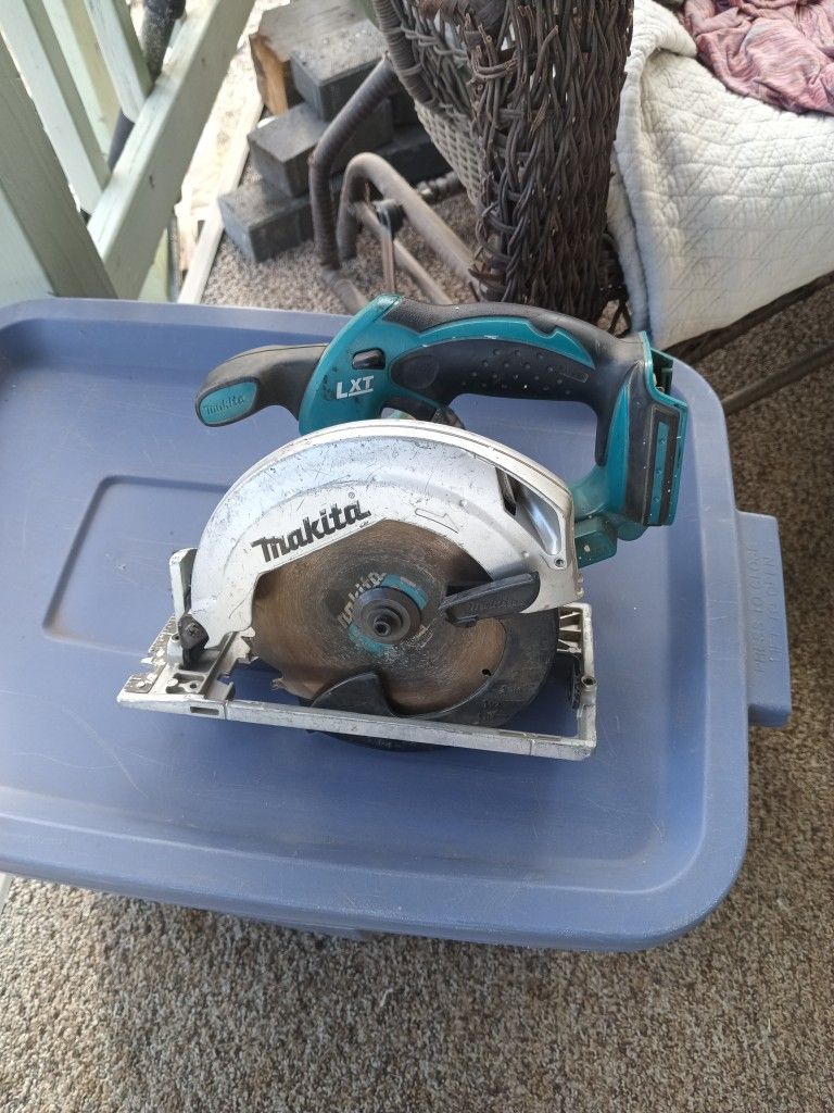 Makita LXT Circular Saw (Tool Only)