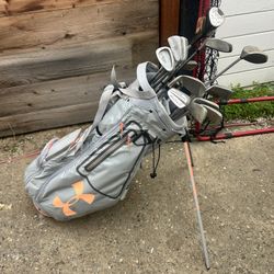 Golf Bag With Everything On It 