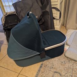 Uppababy Car Seat , Bassinet, And Newborn Insert