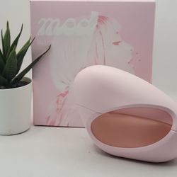 Ariana Grande
 
MOD Blush Eau de Parfum

3.4 fl 