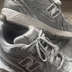 New Balance 2002R - Silver Metallic Protection Pack 13D