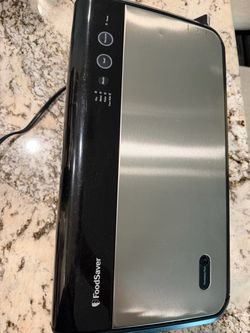 FoodSaver Vacuum Sealer – Excellent Condition