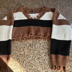 Crop top sweater