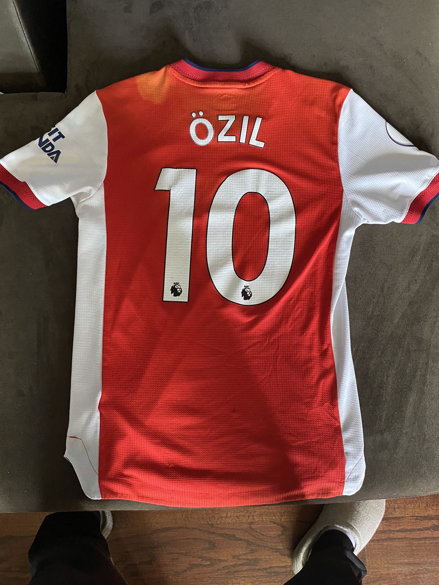 Mesut Özil 21-22 Arsenal Home Kit Authentic 