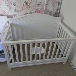 DaVinci Toddler Bed Crib