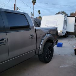 2013 & 2011 Ford F150 4X4 & 2011 Lance Travel Tr. F150 Super Crew & Lance 1685