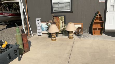 Yard/garage sale