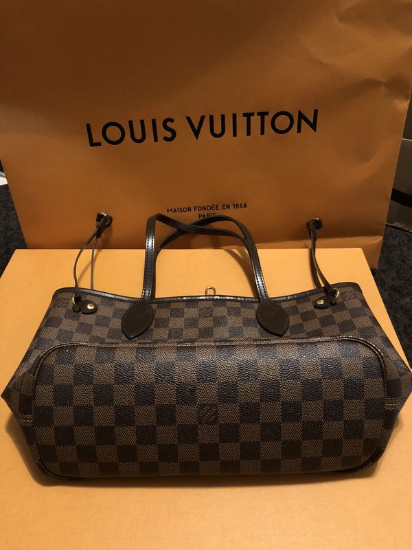 Louis Vuitton neverfull PM almost new for Sale in Fort Lauderdale, FL - OfferUp