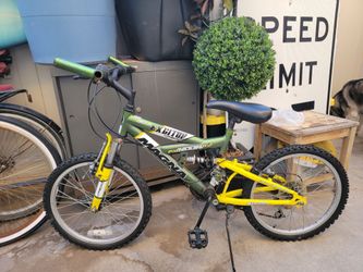 Teens bike