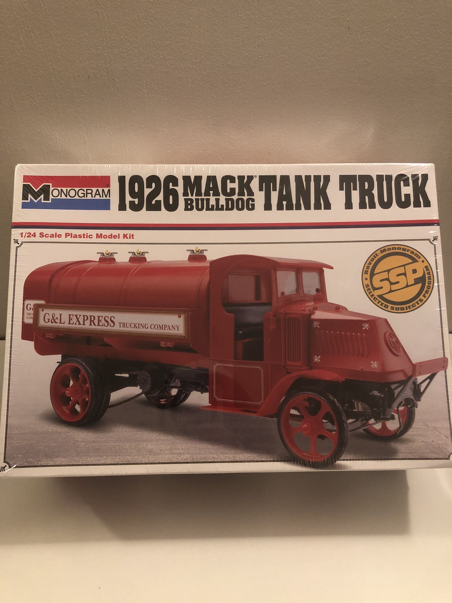 Monogram Tank Truck Model Kit