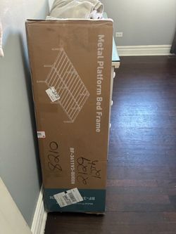 Metal Queen bed Frame