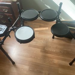 Electric  Simmons Drum set 