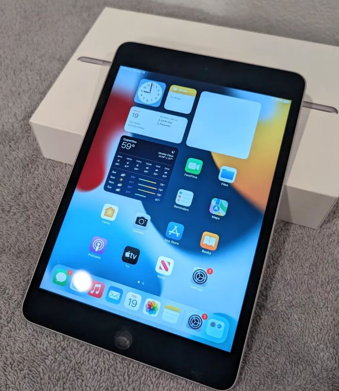 128gb iPad Mini Gen 4