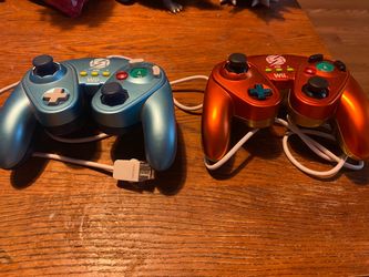 Nintendo Wii U controllers
