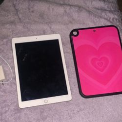 Apple iPad Air 2nd Generation 128GB  Unlocked 