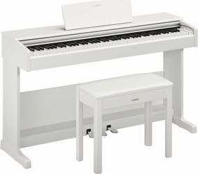 Yamaha 88 Key Digital Piano w/ Bench - In box