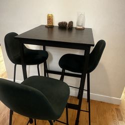 Kitchen Table Set  - Table and 3 Chairs 