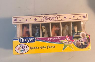 Wooden unicorn set
