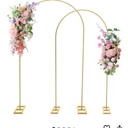 4 Arches (2 Gold, 2 Black)