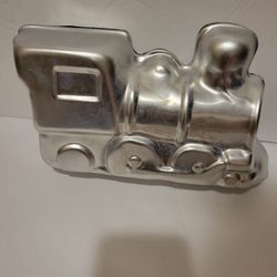 Vintage Wilton 3D Choo Choo Train Locomotive 2 pc Cake Pan Set 2105 2861