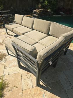 Modular Outdoor Sectional Couch (5 Pieces) - Configurable Patio Set