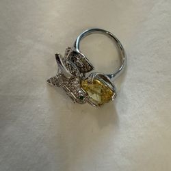 Ring.