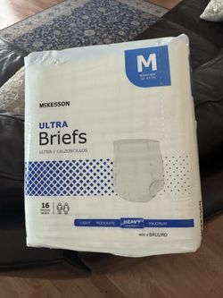 McKesson Ultra Briefs Medium Diapers
