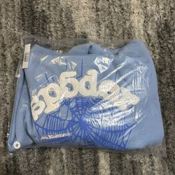 Men’s Spider Hoodie Size Medium 