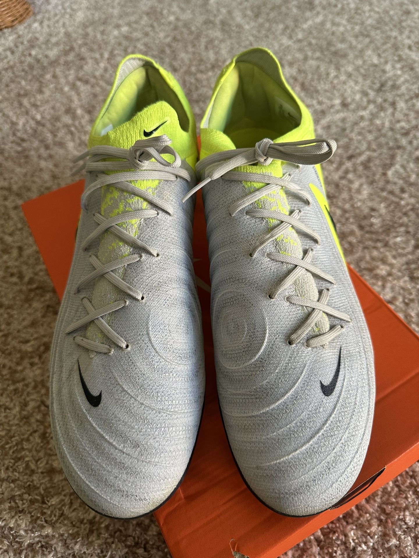 Nike phantom Gx Pro ACG Firm Ground Size 12 Men