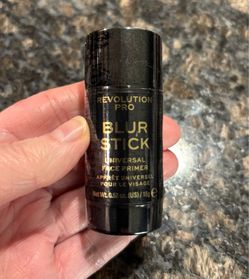 NEW REVOLUTION PRO BLUR STICK UNIVERSAL FACE PRIMER $5!
